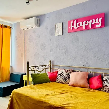 Happy Opera 1-st Floor